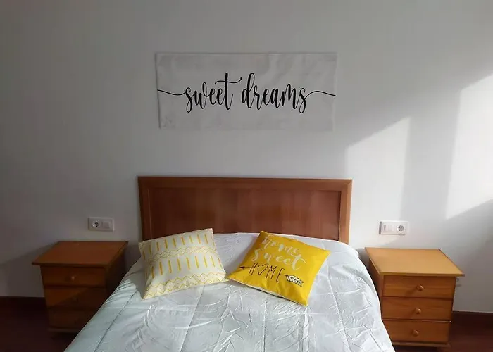 Διαμέρισμα Con Jardin Y Piscina Temporada Verano Privados