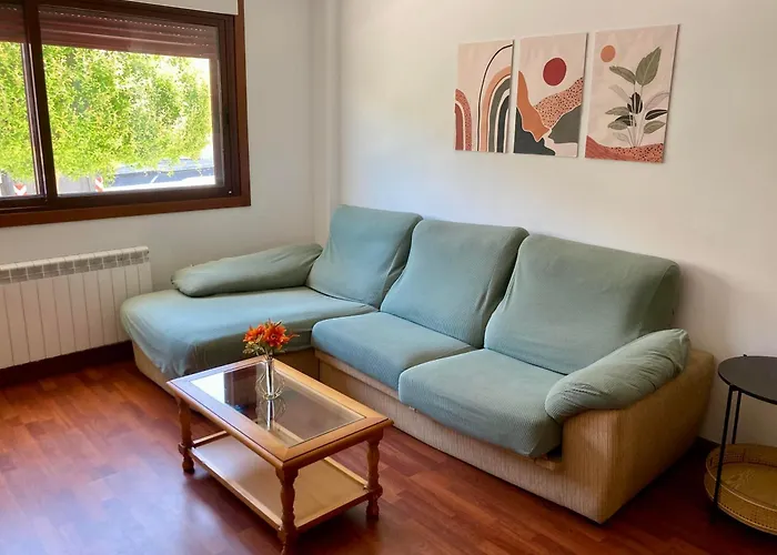 Con Jardin Y Piscina Temporada Verano Privados Samieira